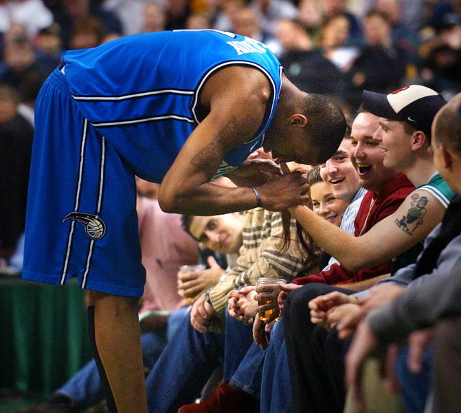 布兰特：再次在欧冠进四球说明兆头不错，我们必须继续前进（布兰特：欧冠再斩四球是积极信号，我们要继续向前）