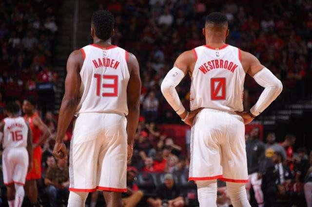 每体：特狮距复出仅一步之遥，将成为巴萨的第三门将（每体：特尔施特根接近复出，归队后将暂为巴萨第三门将）