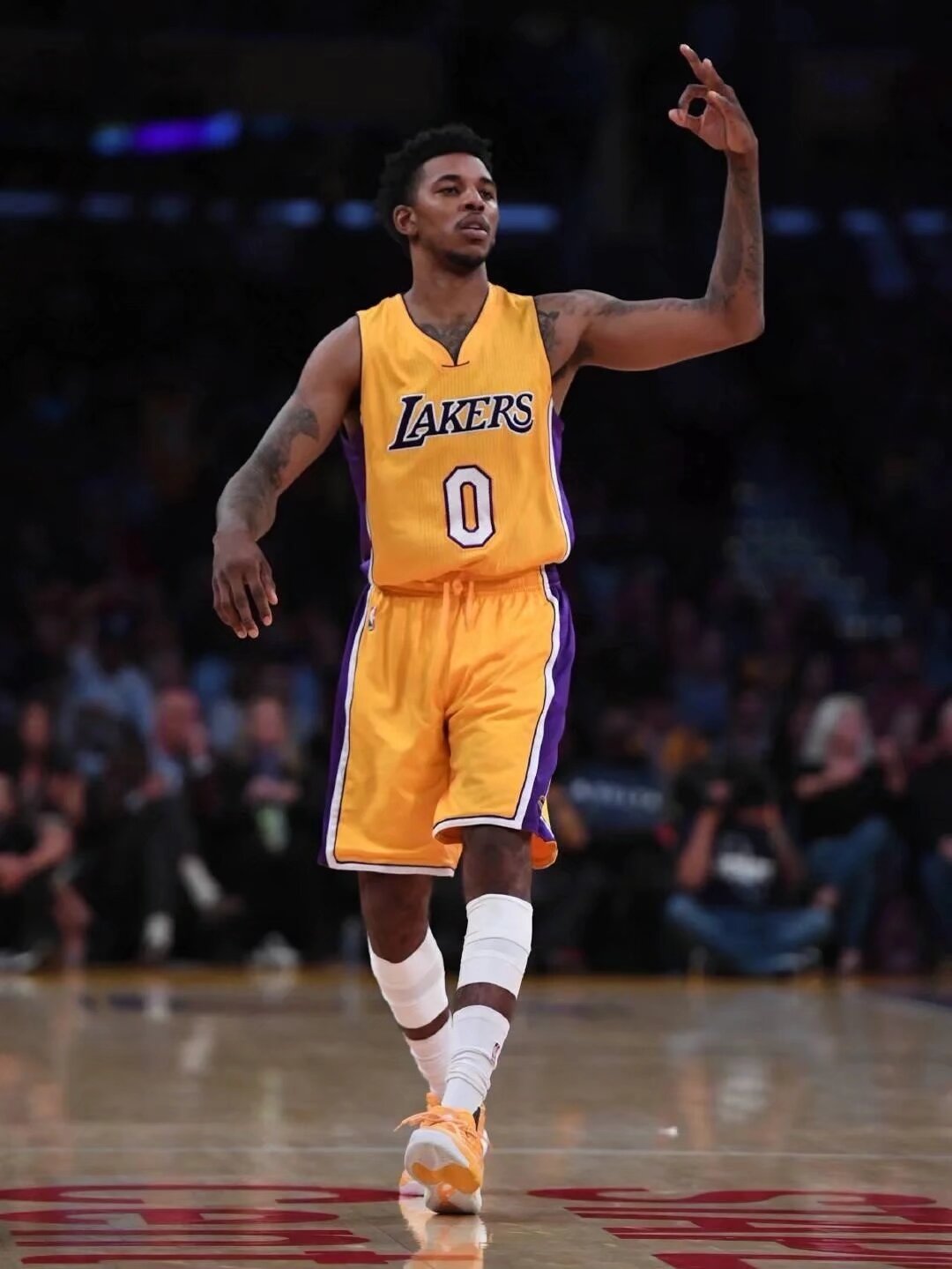 记者：维萨希望加盟纽卡，纽卡可能为其提出第三份报价（记者：维萨倾向加盟纽卡，俱乐部或提交第三次报价）