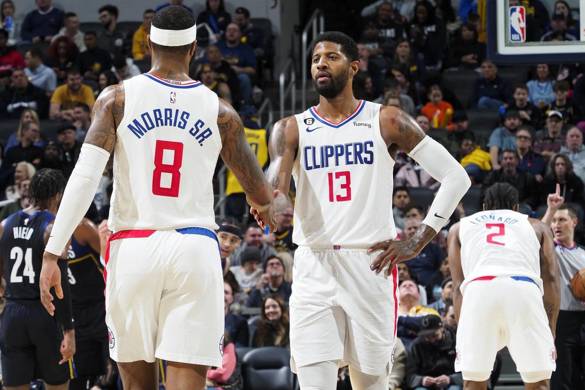 巴萨在塞维利亚对阵贝蒂斯的百年对决：历史的延续与未来的碰撞（百年宿敌再会塞维利亚：巴萨VS贝蒂斯，历史延续与未来争锋）