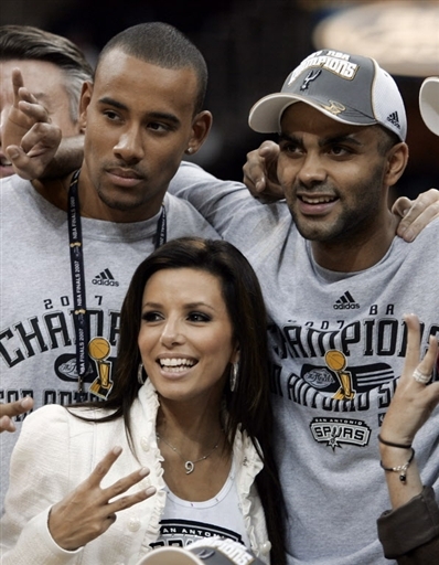 巴尔泰萨吉：本来没想罚任意球，但科拉迪教练鼓励我去罚（巴尔泰萨吉：在科拉迪的鼓励下，我才主罚那记任意球）