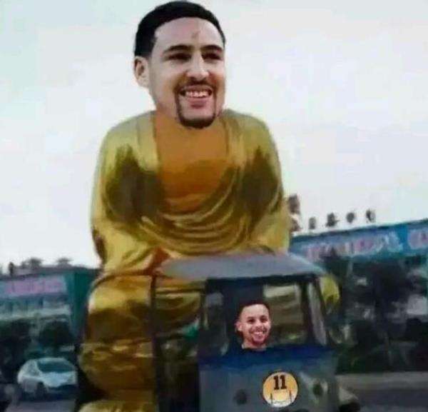 34胜2平，拜仁欧冠小组／联赛阶段主场36场不败（拜仁欧冠小组赛／联赛阶段主场保持36场不败，战绩34胜2平）