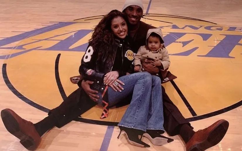 法比安：不敢说我们是不是世界最佳中场组合，维蒂尼亚很出色（法比安：是否属世界最佳中场组合尚难下定论，维蒂尼亚十分出色）